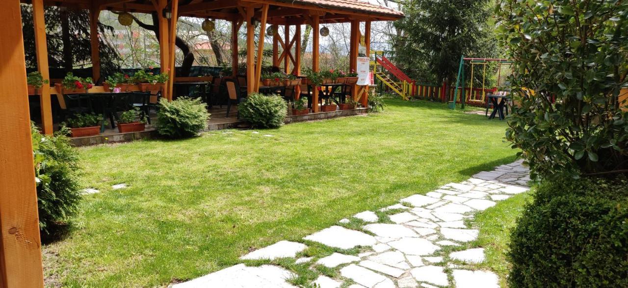Family Hotel IV Welingrad Exterior foto
