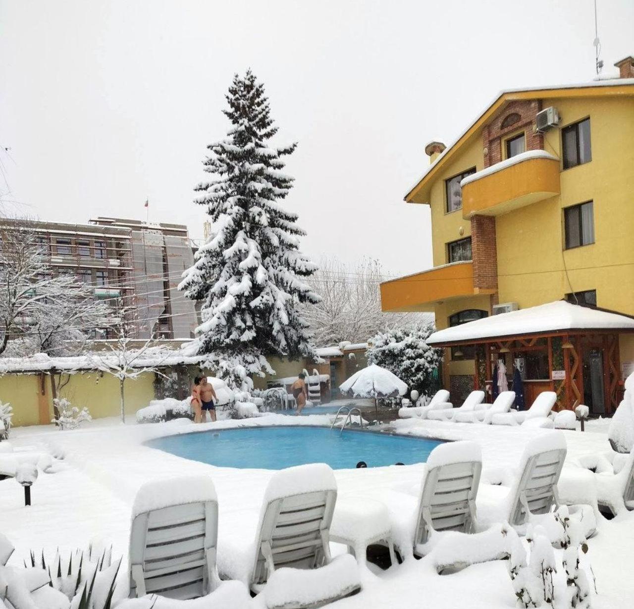 Family Hotel IV Welingrad Exterior foto